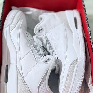 Air Jordan 3 Retro – Size 9 – With Receipt – Like New
